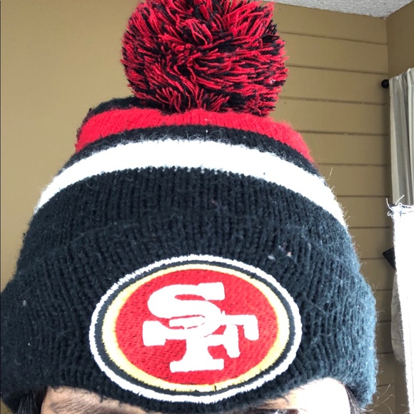 San Fransisco 49ers Beanie - Picture 2 of 5
